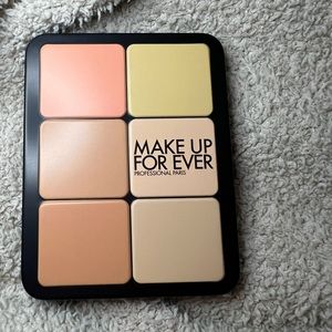 Makeup Forever Palette